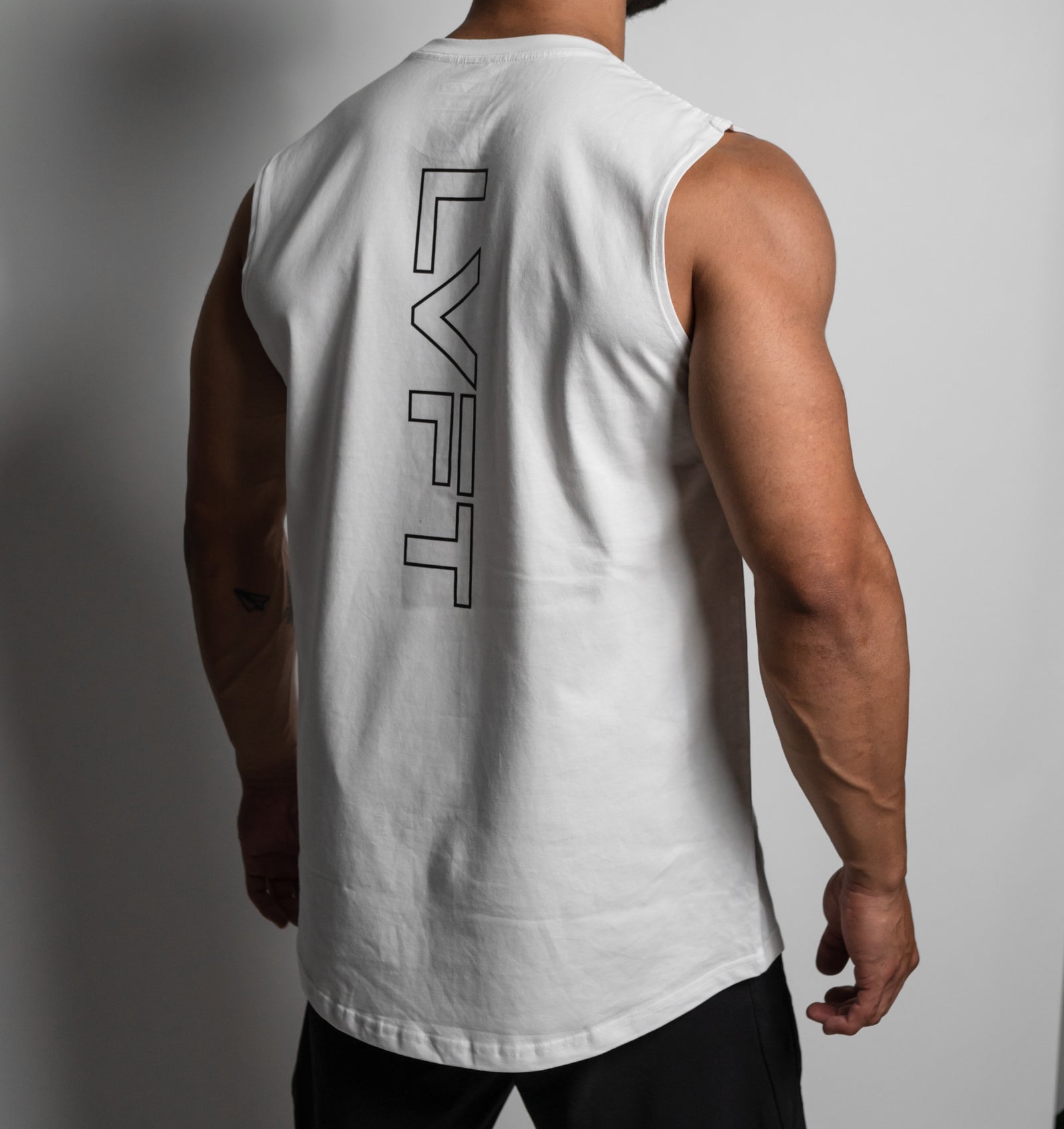 Slate Scallop Tank - White