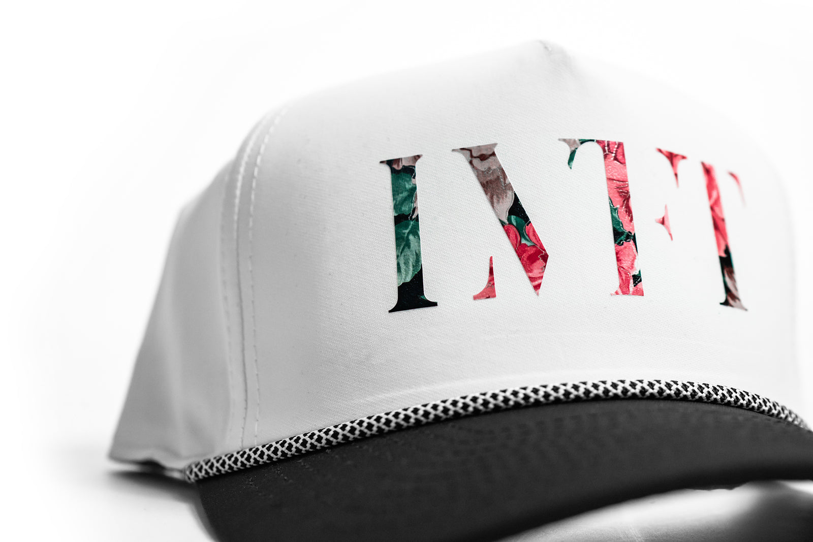 Echo Noir Snapback