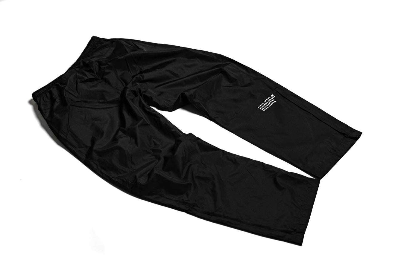 Breakers - Black/Gold