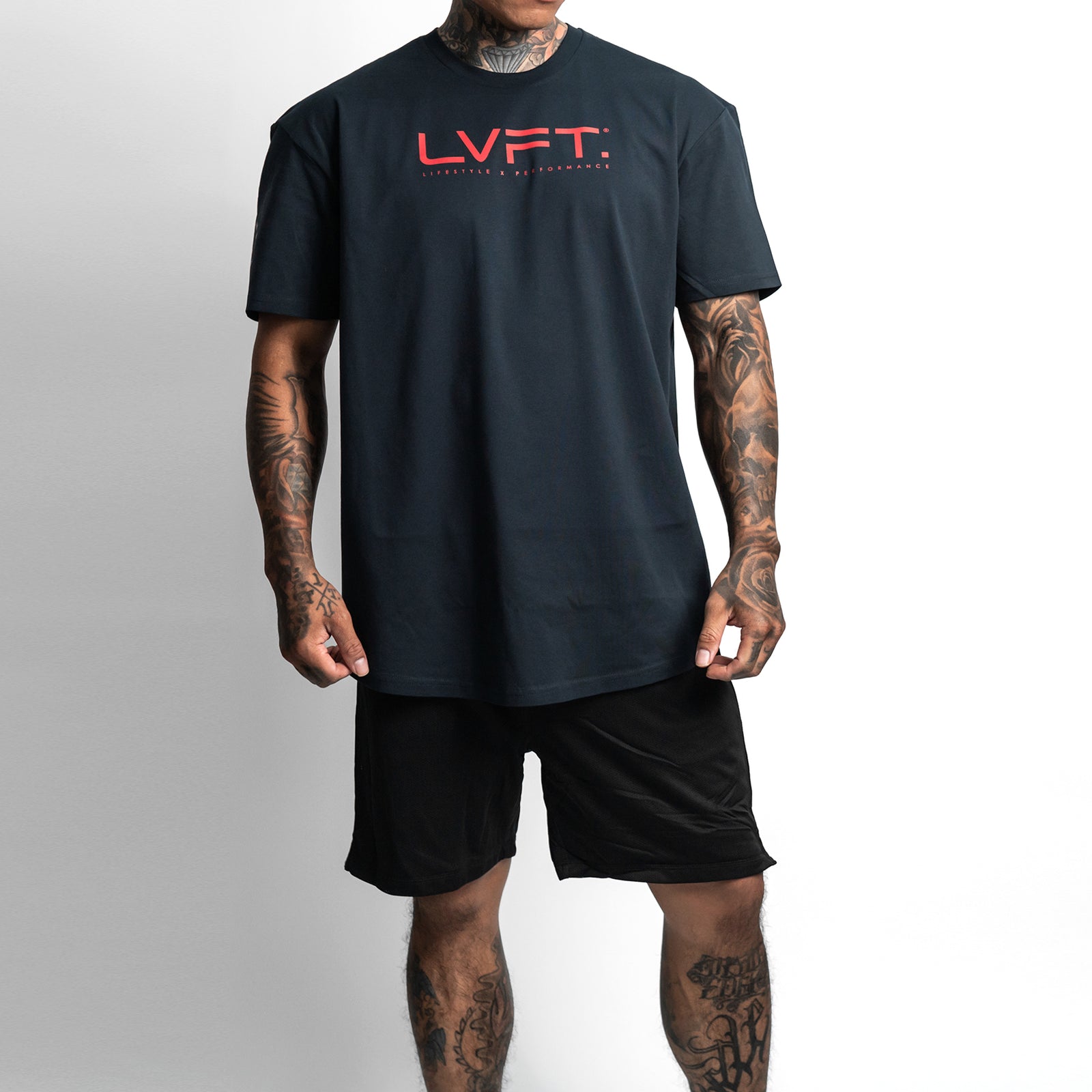 Lifestyle Scallop Tee - Navy / Red