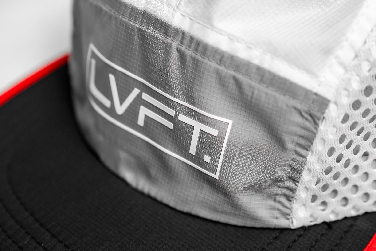 Ultra Tech Performance 5 Panel - White / Grey