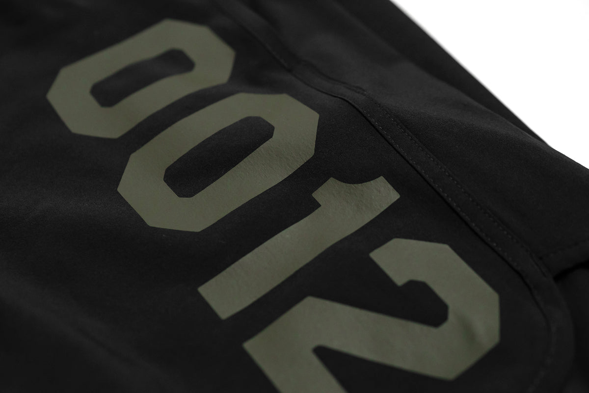 0012 Hybrid Active Shorts - Black / Olive