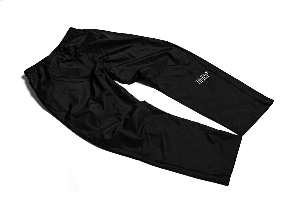 Breakers - Black/Gold