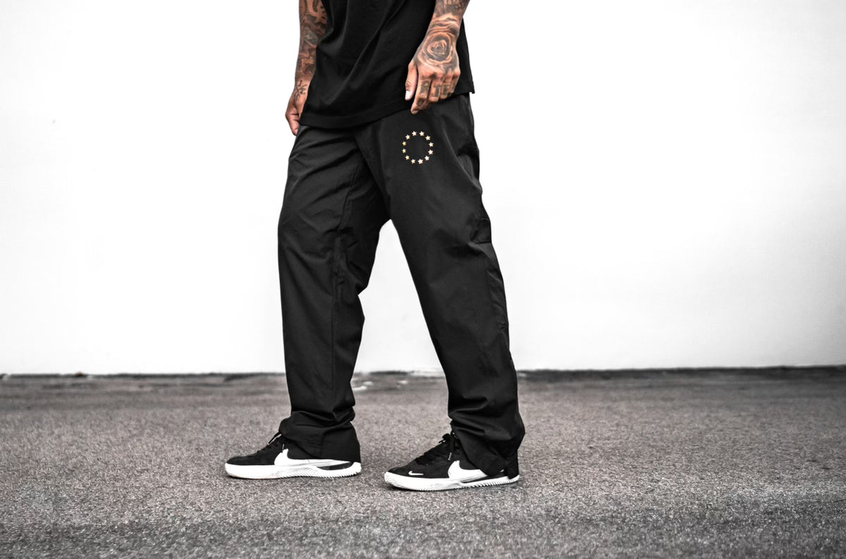 Breakers - Black/Gold