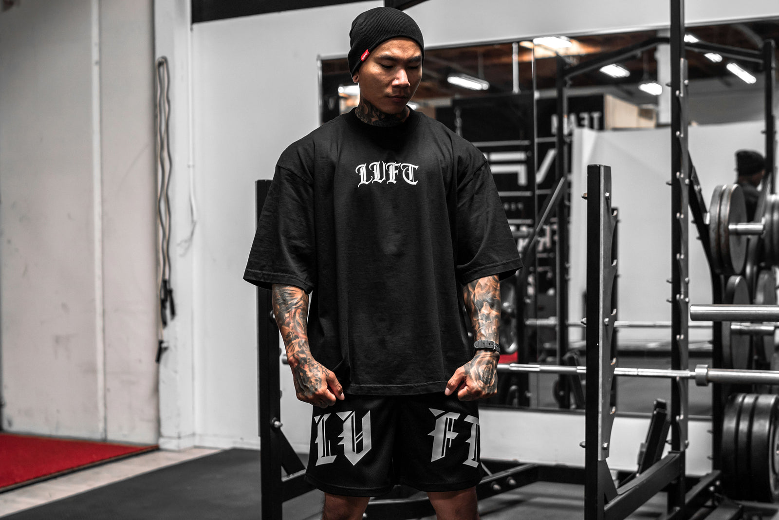 Gotham Pump Tee - Black