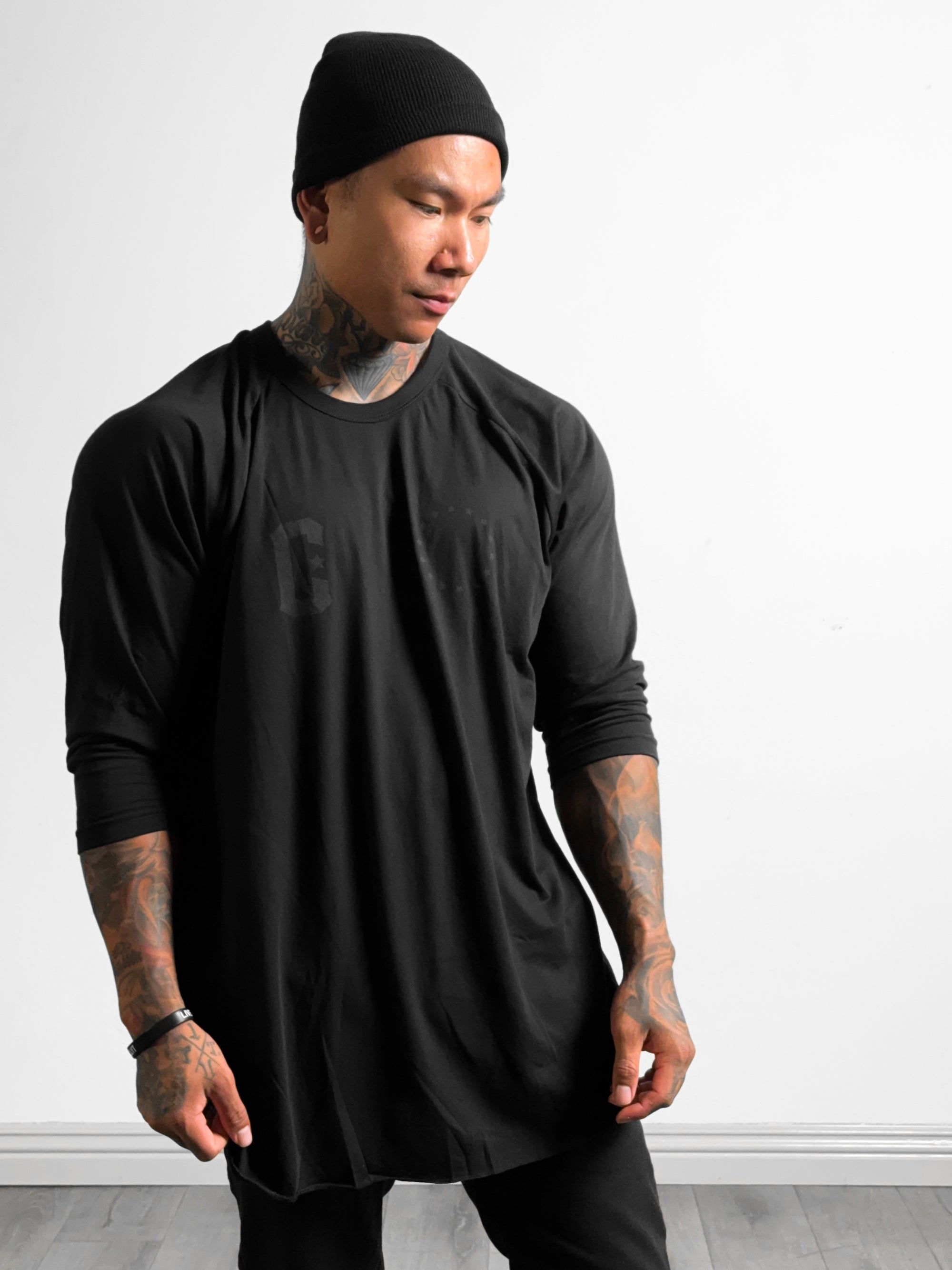 Premium Raglan - Black