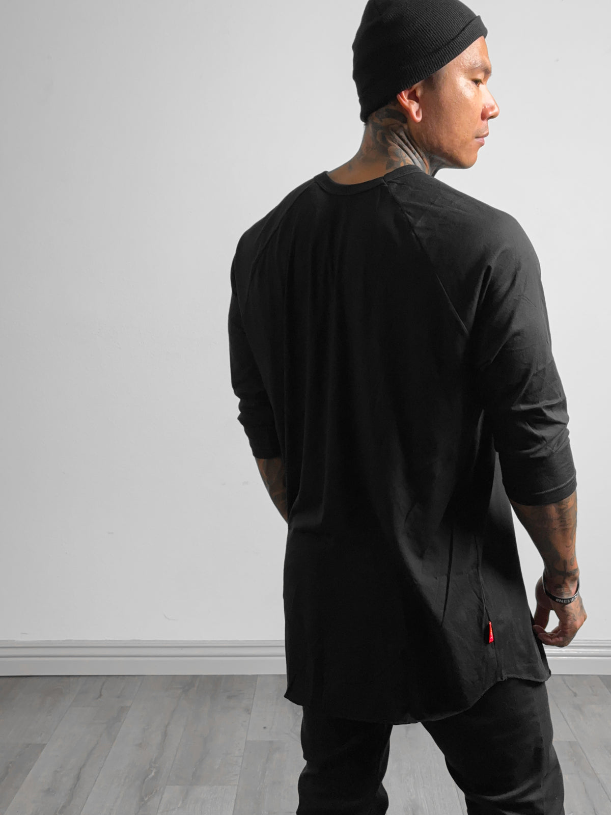 Premium Raglan - Black