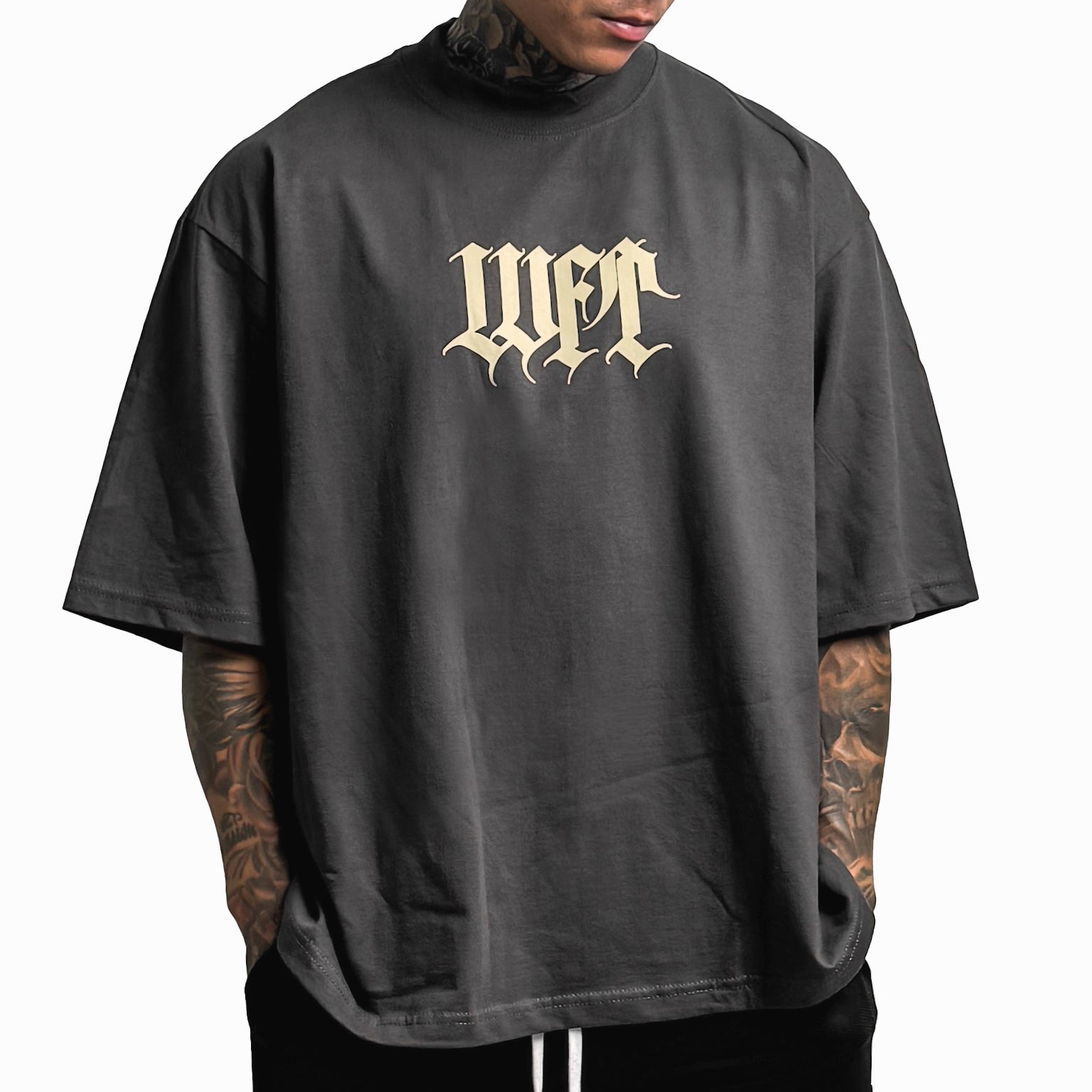 Mystik Pump Tee - Off Black Khkai