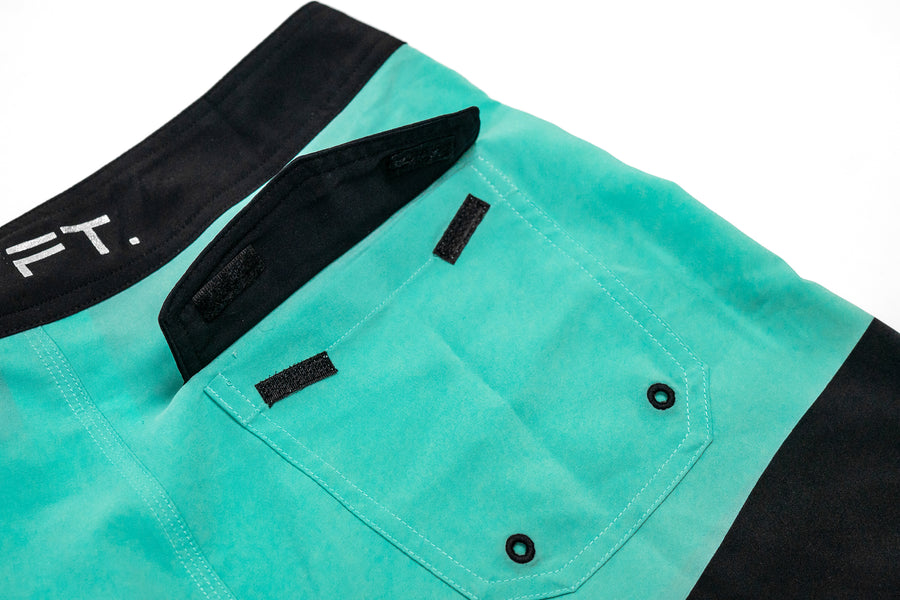 Signature Pro Boardshorts - Black / Teal