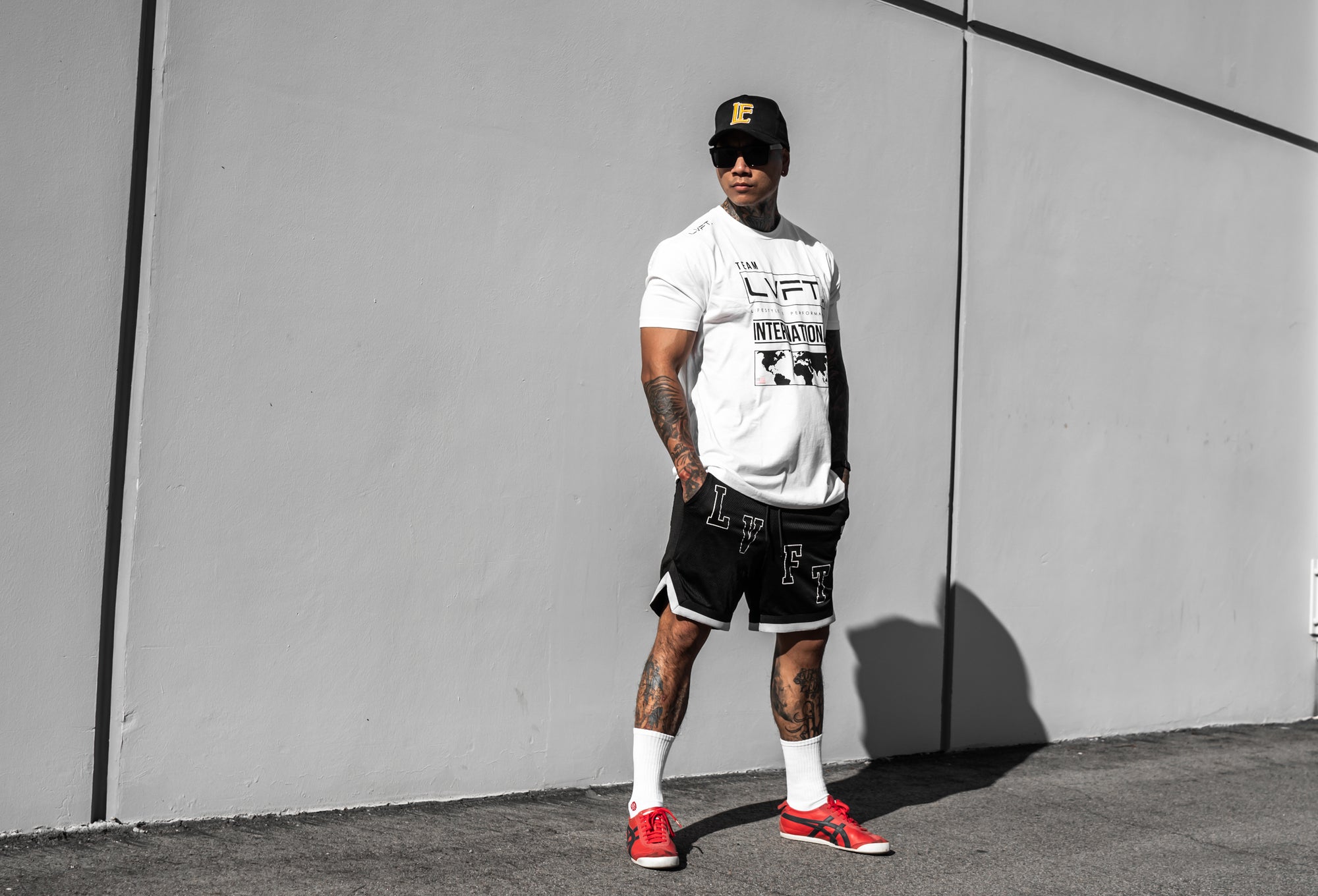 ALL NEW HEAVY WEIGHT OVERSIZED TEES - Live Fit. Apparel