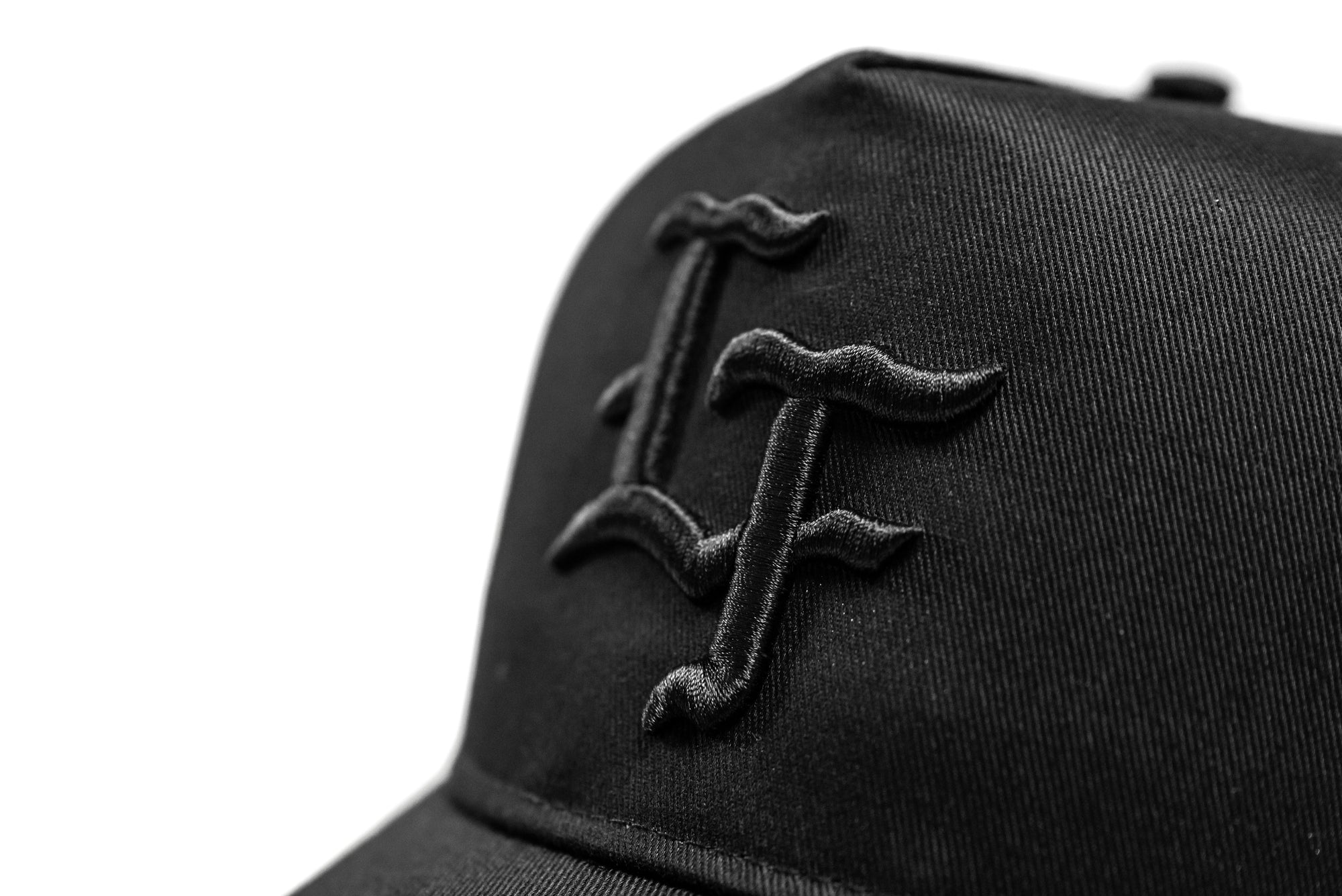 Flagship Classic Cap - Black / Black