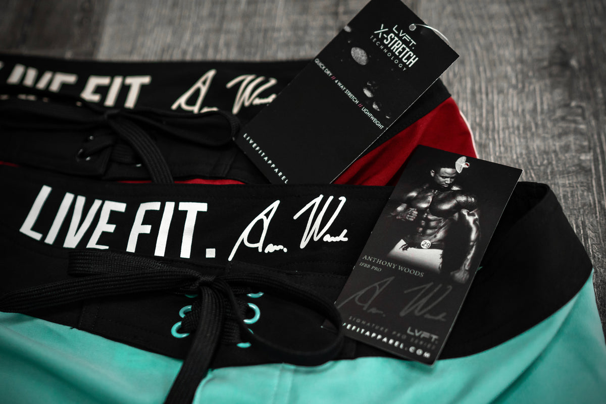 Signature Pro Boardshorts - Black / Maroon