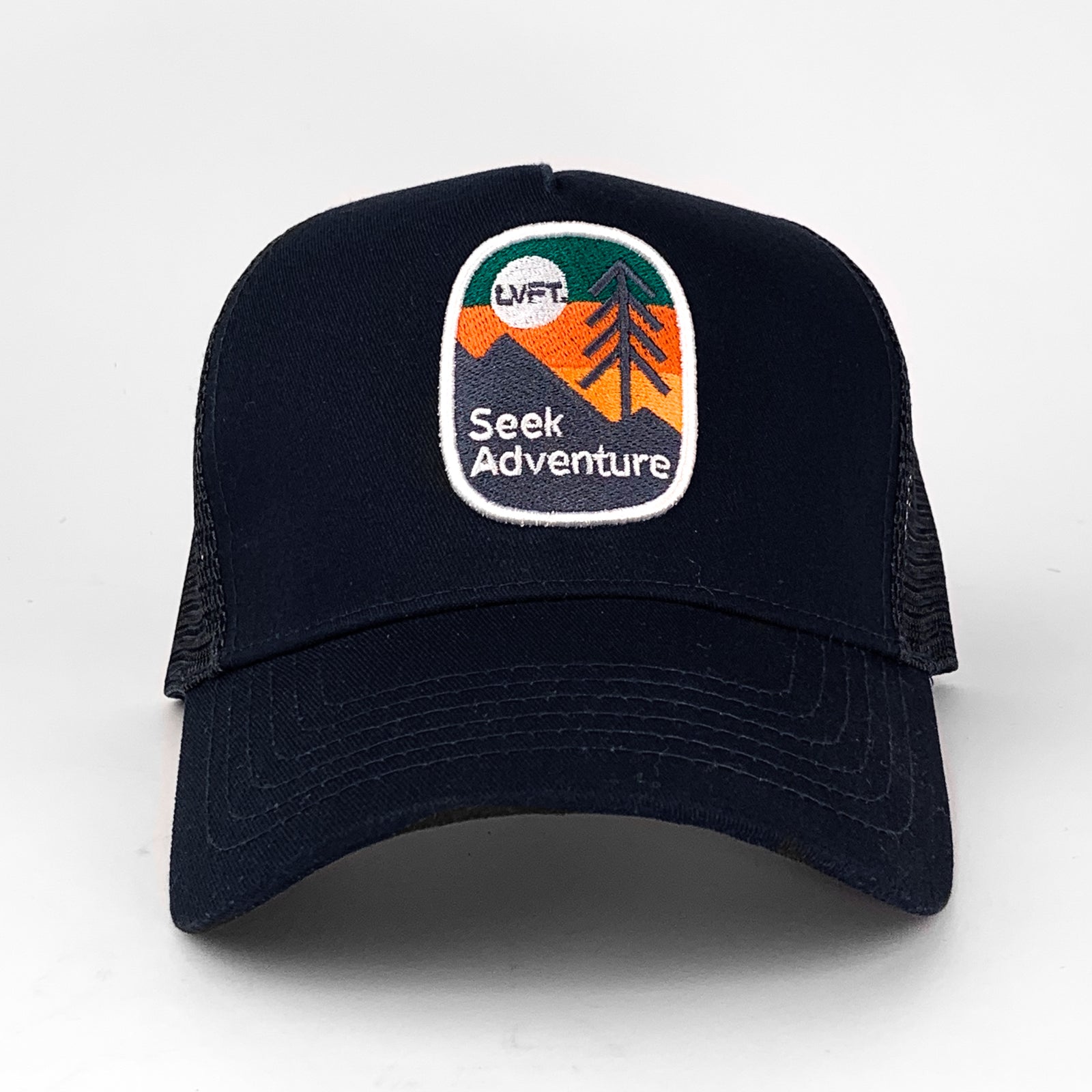 Wilderness Trucker Cap - Navy